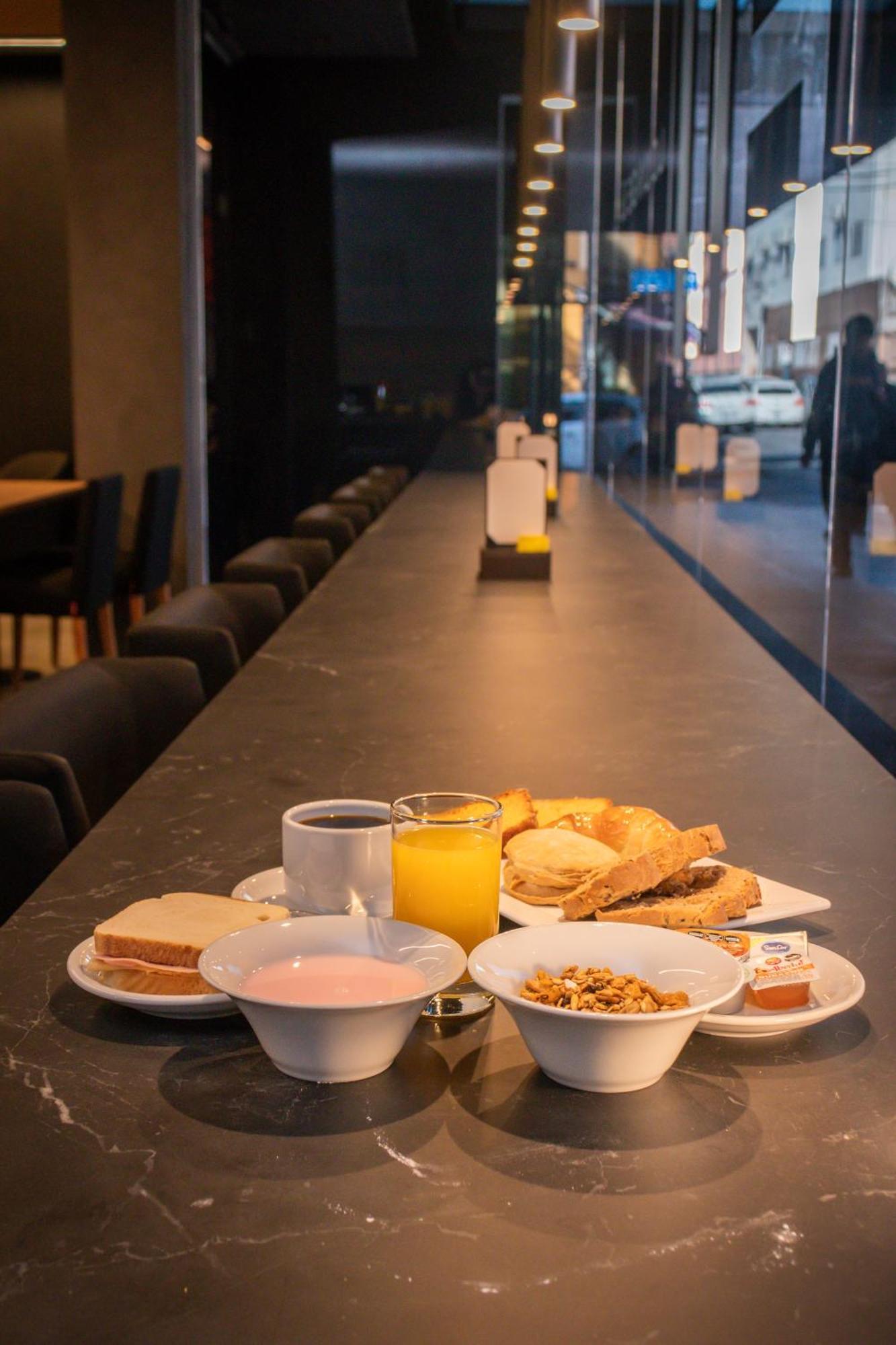 H1 Apartments Hotel 산 페르난도 델 바예 데 카타마르카 외부 사진